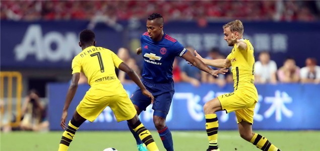 安赛龙蝉联 安赛龙蝉联