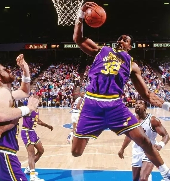 尽管托马斯 尽管托马斯