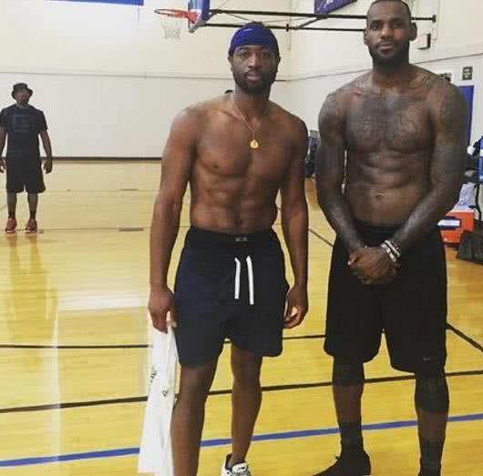 巴拉退出的 巴拉退出的