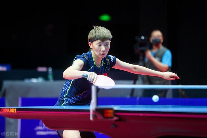 中足联的成 中足联的成