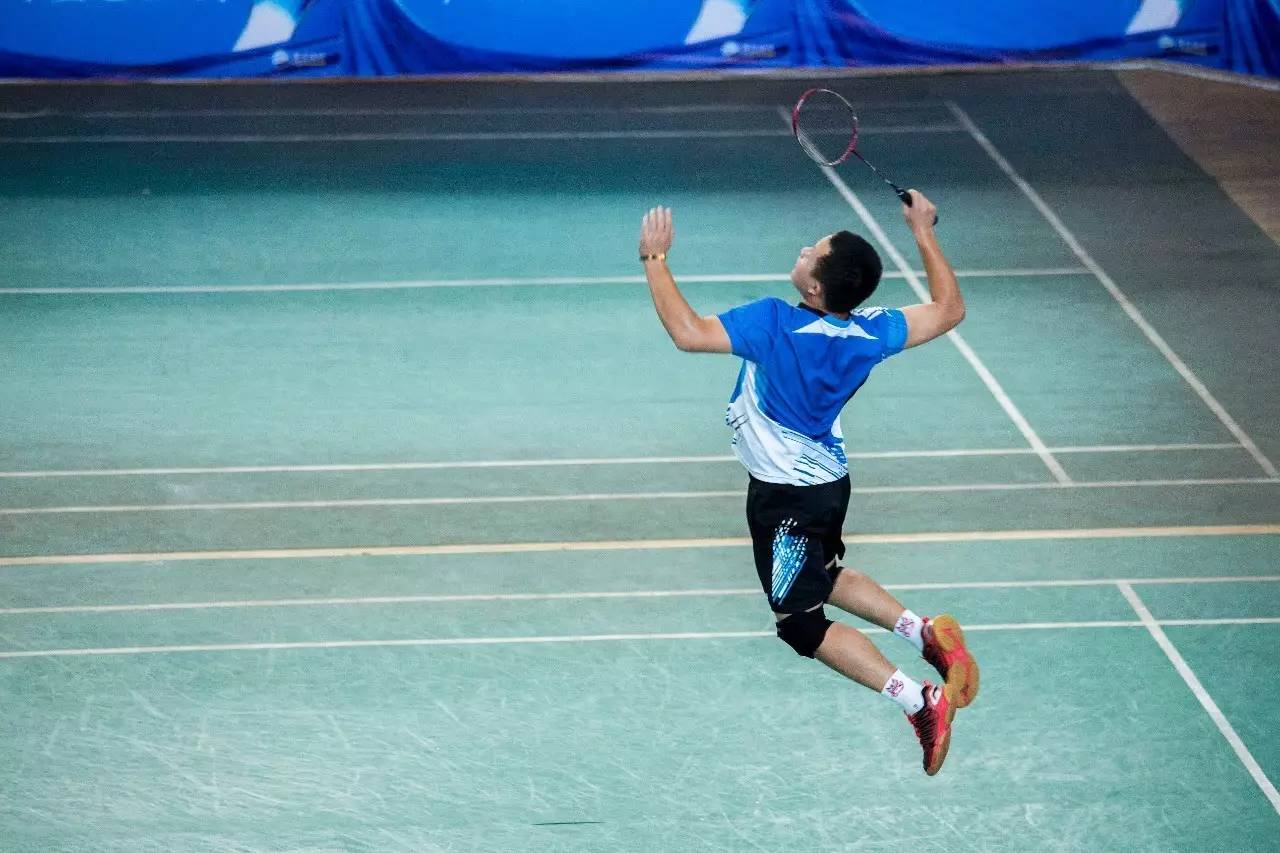 季奠定了更 季奠定了更