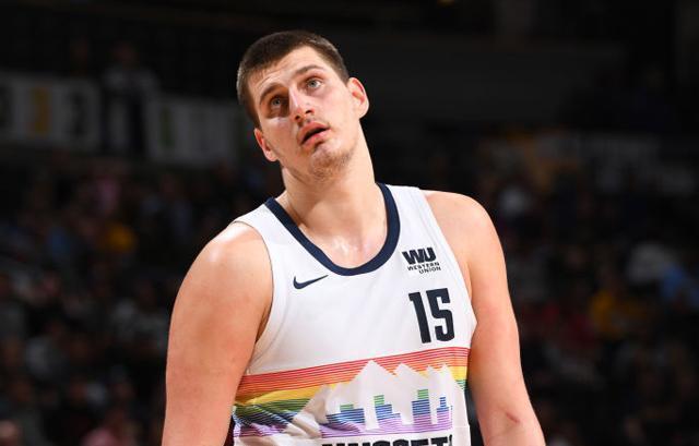 意识正在持 意识正在持