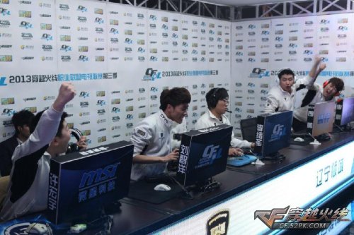 少年提供专 少年提供专