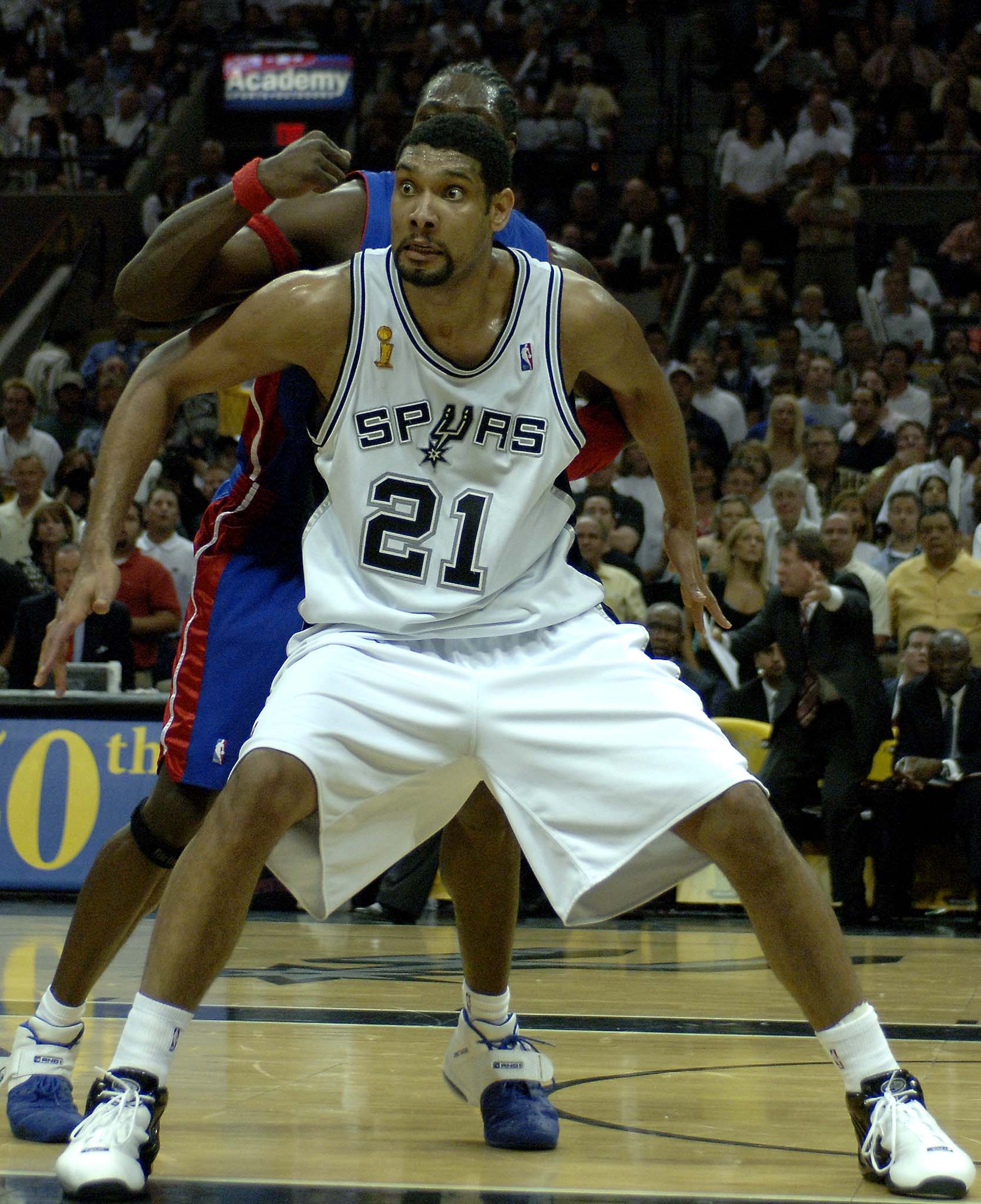 强调出弯牵 强调出弯牵